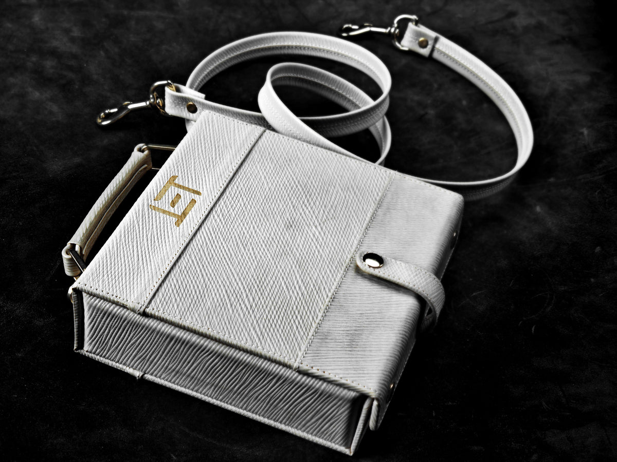 BACK BY DEMAND: Sporting All-New Classy Vogue; 'Canvas' Companion Case